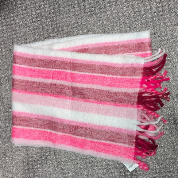 J. Crew Pink and White Striped Oversized Scarf NWT - Picture 5 of 6